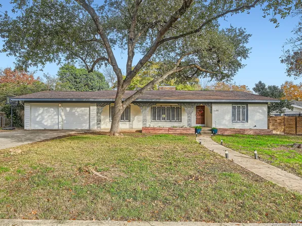 547 WOODCREST DR, San Antonio, TX 78209
