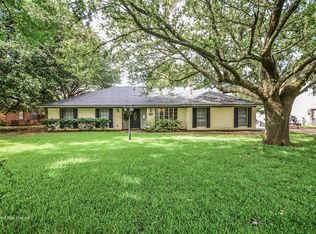 2308 Brownlee Rd, Bossier City, LA 71111