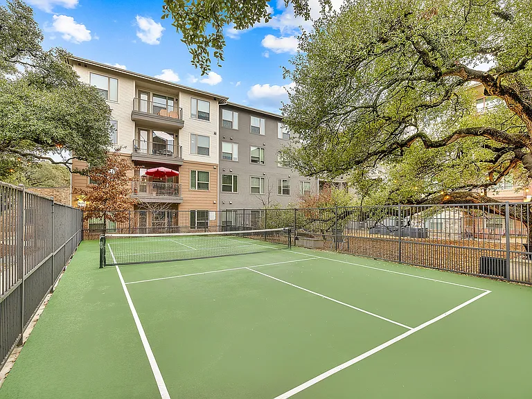 Outdoor Pickleball Court