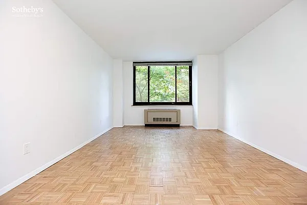 Rented by Sotheby's International Realty | media 9