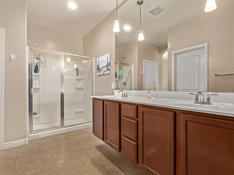729 W Silver Reef Dr — Photo 14