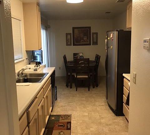 5th image of 3485 Binghamton Dr
