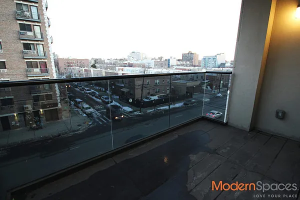 Rented by Modern Spaces | media 11