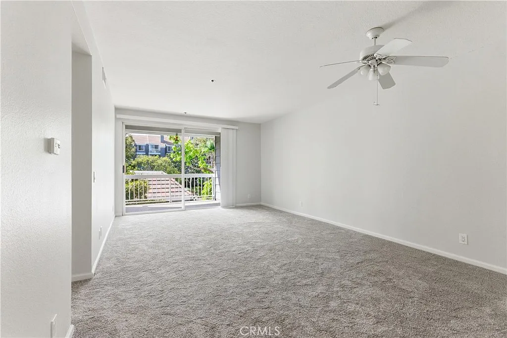 Building Photo - 20301 Bluffside Cir #D-201