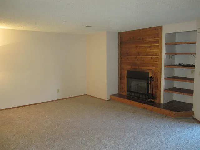 2890 Shadow Creek Dr #104 — Photo 9