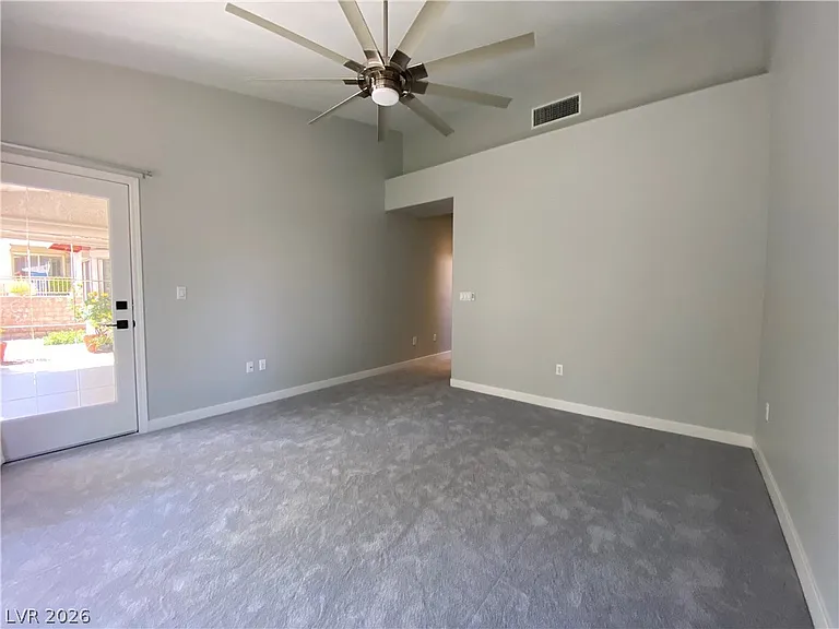 10013 Woodhouse Dr — Photo 16