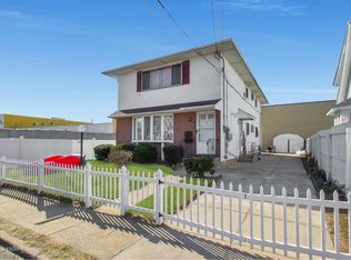 21722 133rd Rd, Springfield Gardens, NY 11413