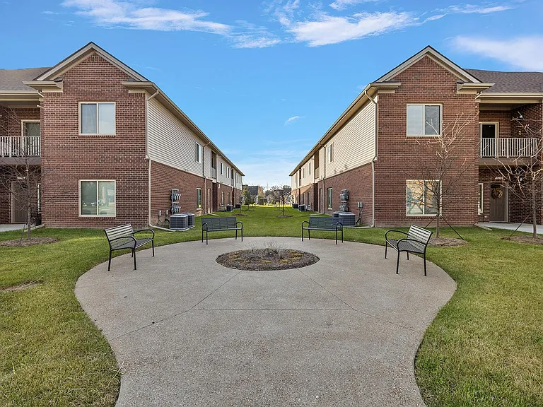 31260-23 Mile Rd #400 — Photo 12