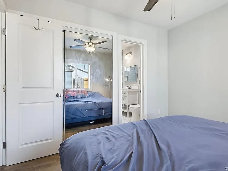 522 W Cherry St #522 — Photo 4