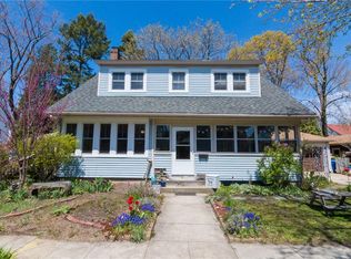 30 Talbot Mnr, Cranston, RI 02905