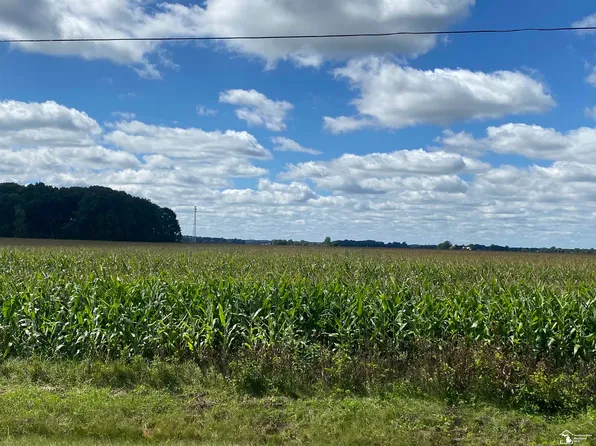 Crabb Rd, Temperance, MI 48182