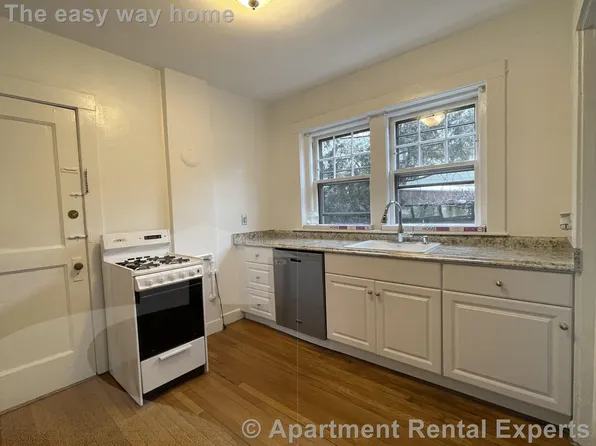 168 Norfolk St, Cambridge, MA