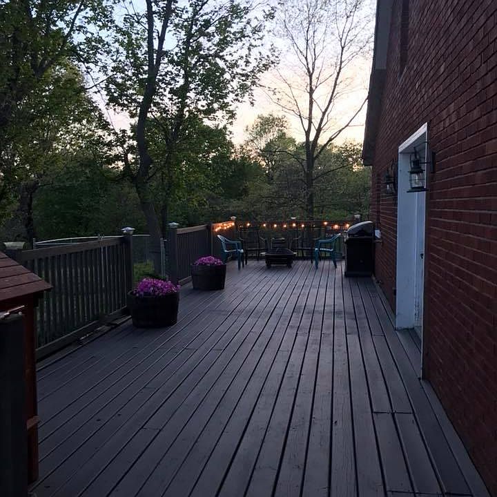 2nd image of 8515 W Crum Rd