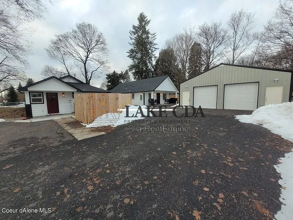1575 W Orchard Ave #B