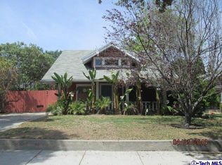 1241 E Villa St, Pasadena, CA 91106