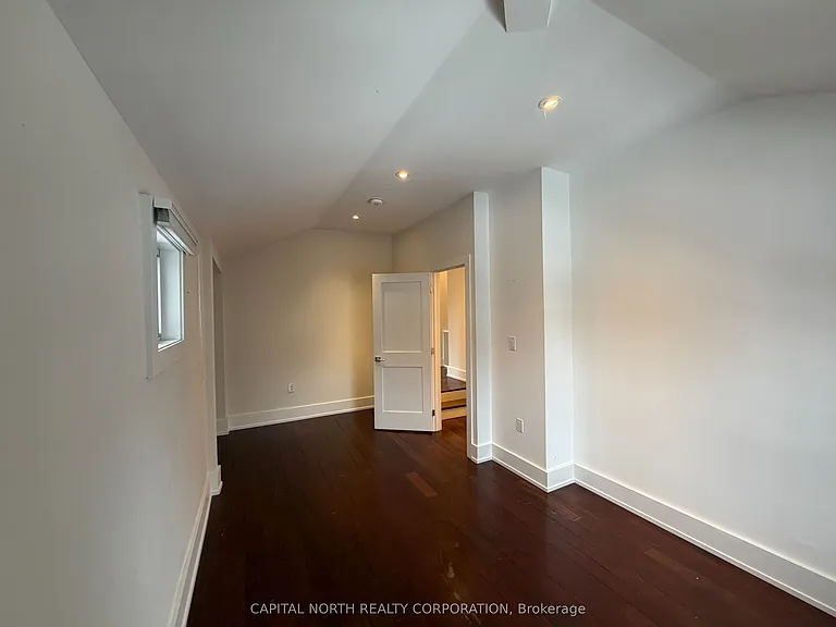 43 Glen Manor Dr #UPPER — Photo 14
