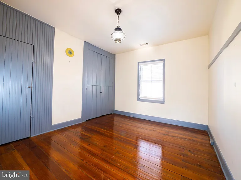 703 S Loudoun St — Photo 26