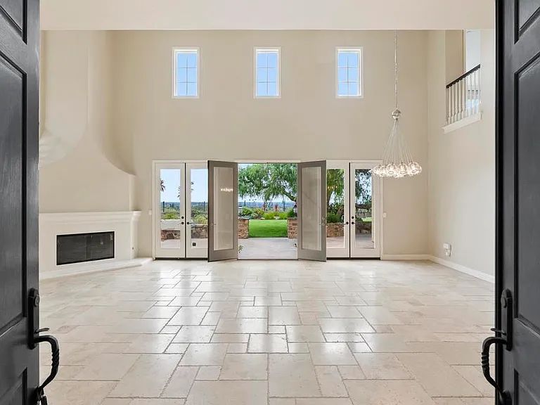 7625 Circulo Sequoia — Photo 8
