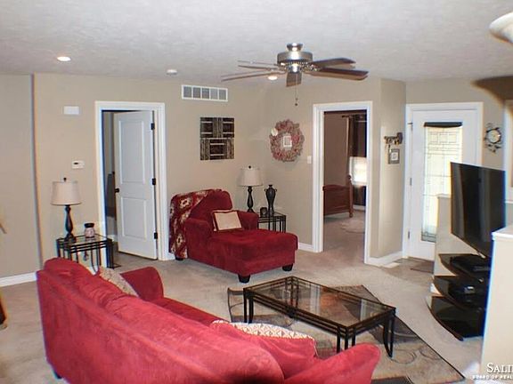 2nd image of 3024 Stone Creek Ct