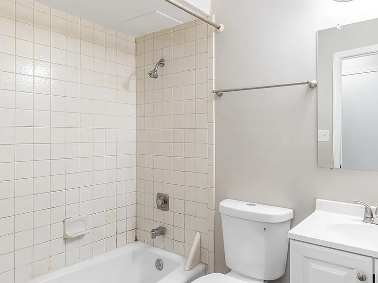 3515 E Tesch Ave #10 — Photo 5