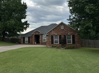 1813 Nightingale Cir, McAlester, OK 74501