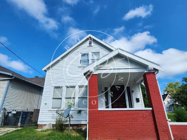 1115 Baker St