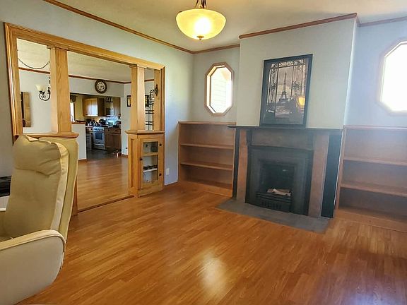 2nd image of 816 Keep St