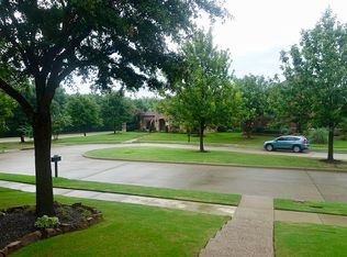 902 Crestmoor Dr, Allen, TX 75013