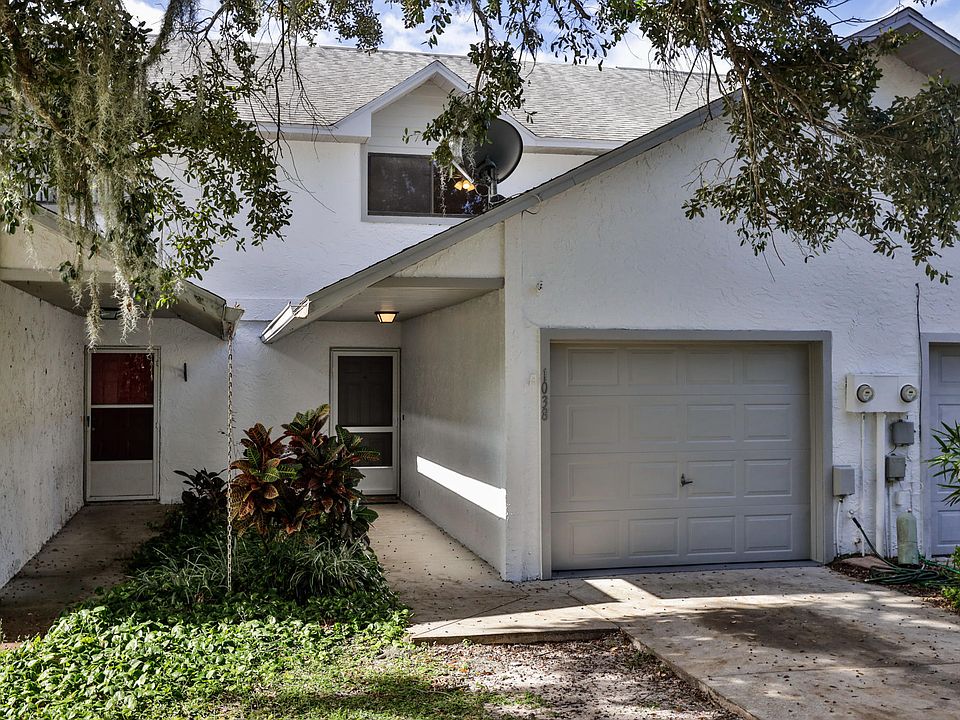 1st image of 1038 Claudia St