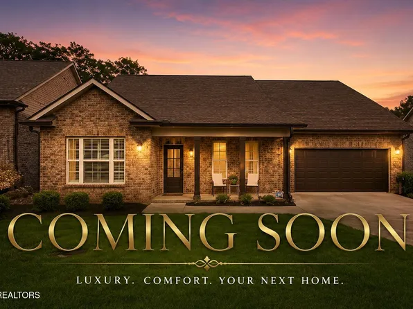 1683 Mountain Dr, Lenoir City, TN 37772