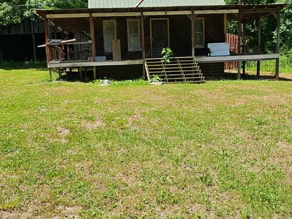 346 Scott Wyatt Rd, Deer Lodge, TN 37726