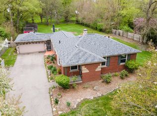 111 Blanche Dr, Troy, MI 48098