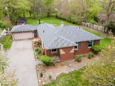 111 Blanche Dr, Troy, MI, 48098