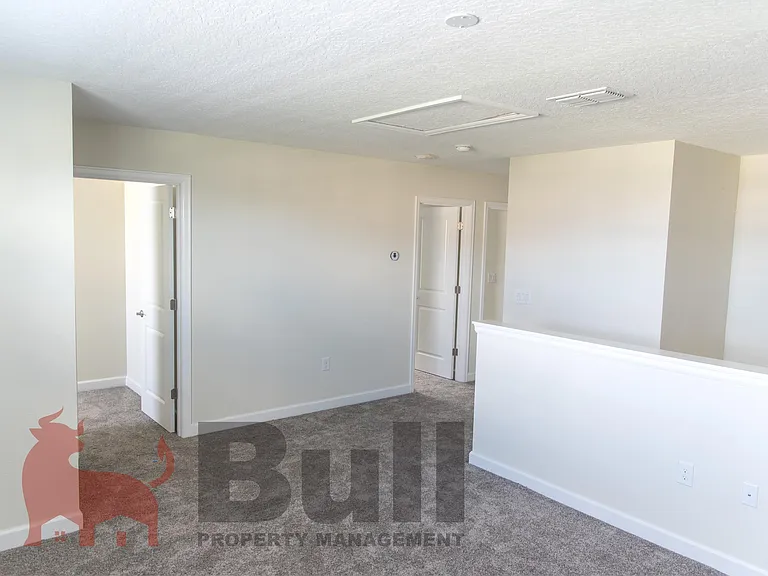 7518 Summerlake Groves St — Photo 26