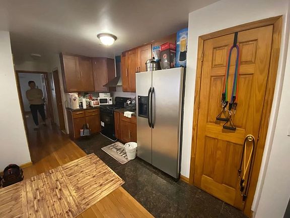 4th image of 147-30 Barclay Ave #1D