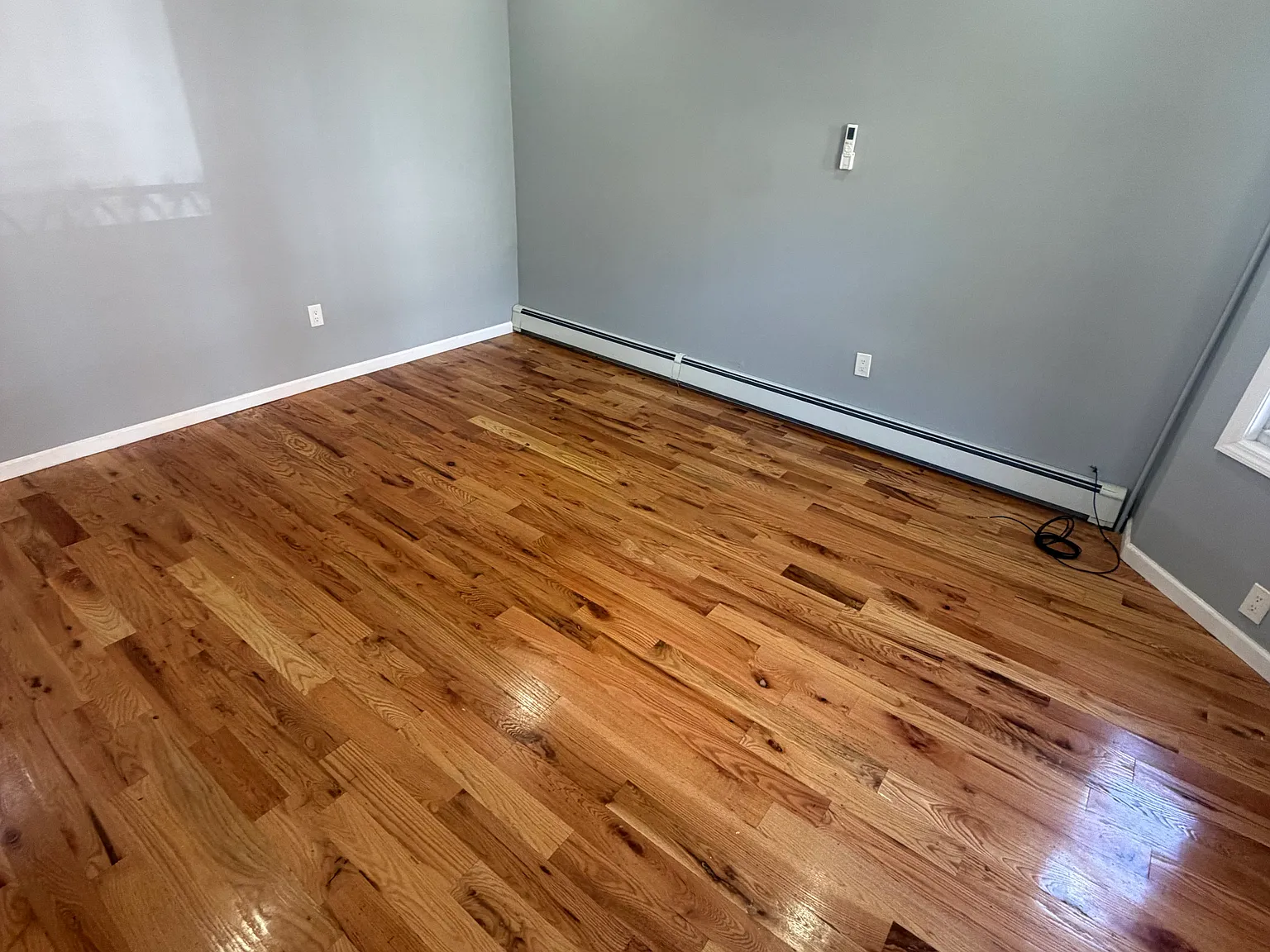3 bed, $3,300 — Photo 1