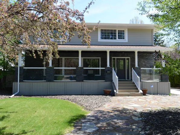 8907 140th St, Edmonton, AB T5R 0J1