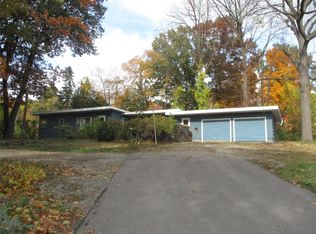 7201 Sashabaw Rd, Clarkston, MI 48348