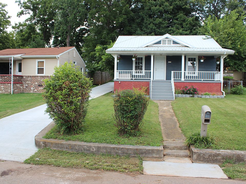 1st image of 2915 Browning Ave