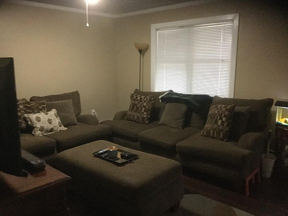 3rd image of 1122 Vincent Ave