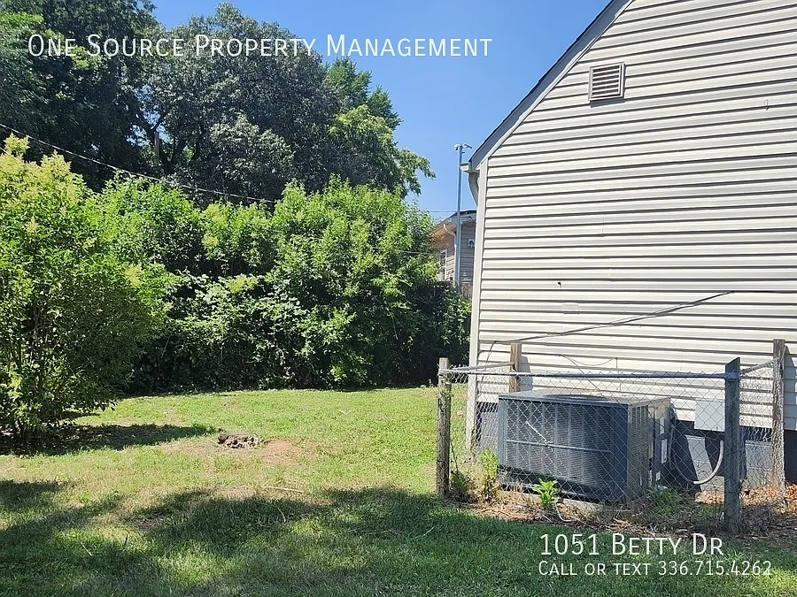 4 bed, 750 sqft, $1,400 — Photo 2