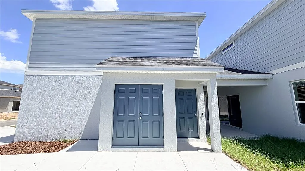 1 bed, 1.0 bath, 400 sqft, $1,250 — Photo 2