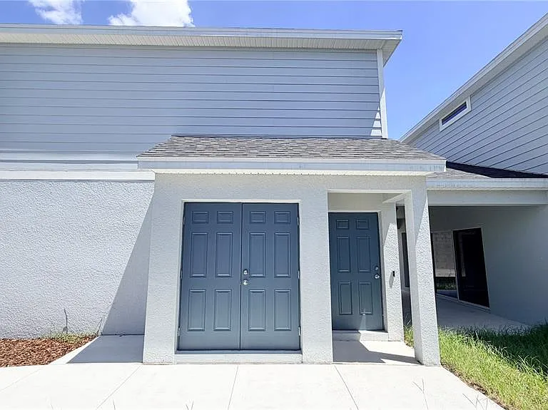 5694 Enchanted Meadow Aly #B — Photo 2