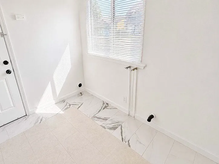 927 W Gage Ave #1 — Photo 6
