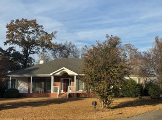 8466 Hollybrook Dr, Lincoln, DE 19960