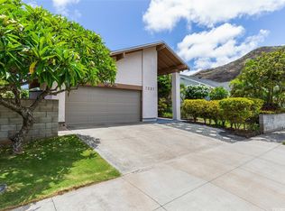 7537 Puumahoe Pl, Honolulu, HI 96825
