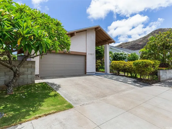 7537 Puumahoe Pl, Honolulu, HI 96825