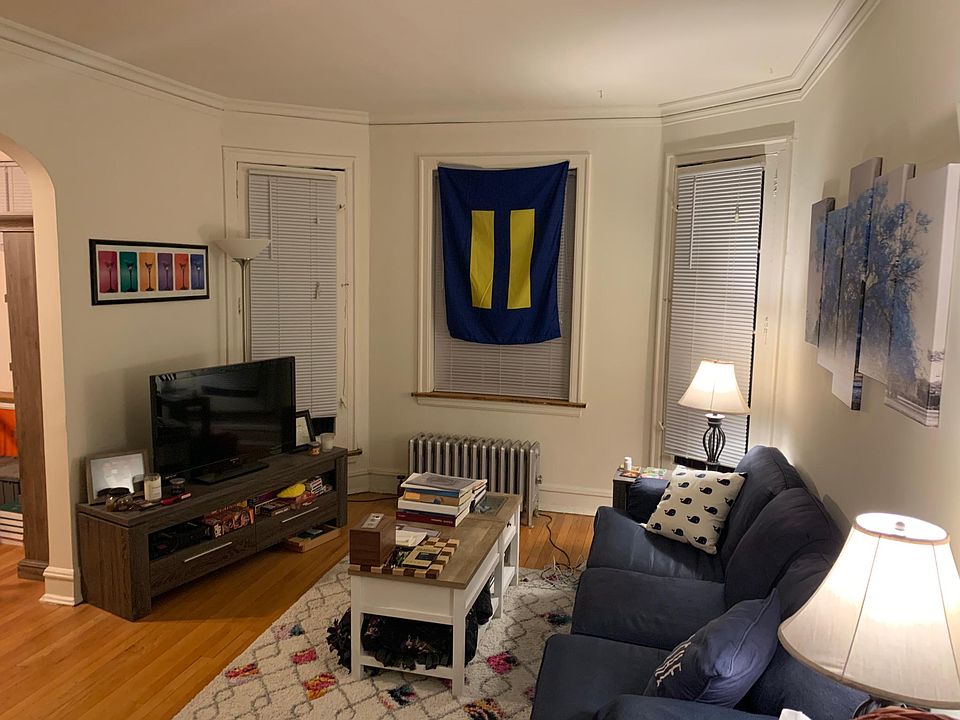 1st image of 4723 N Winchester Ave APT 3B