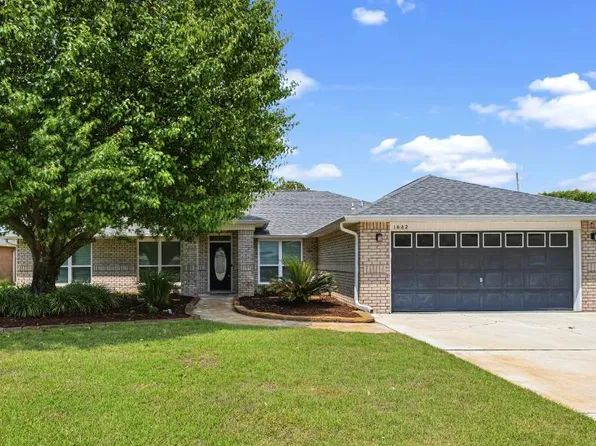 1682 Beachside Dr, Pensacola, FL 32506