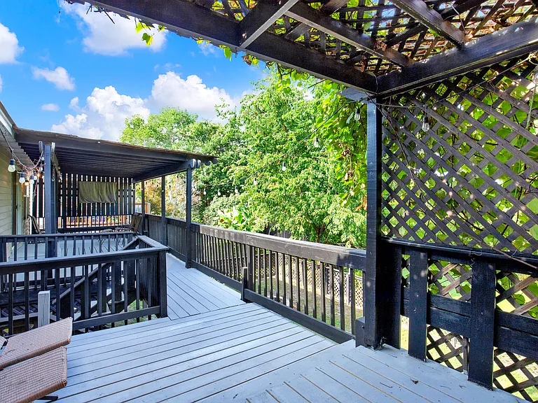 Deck (Off Owner's Suite)